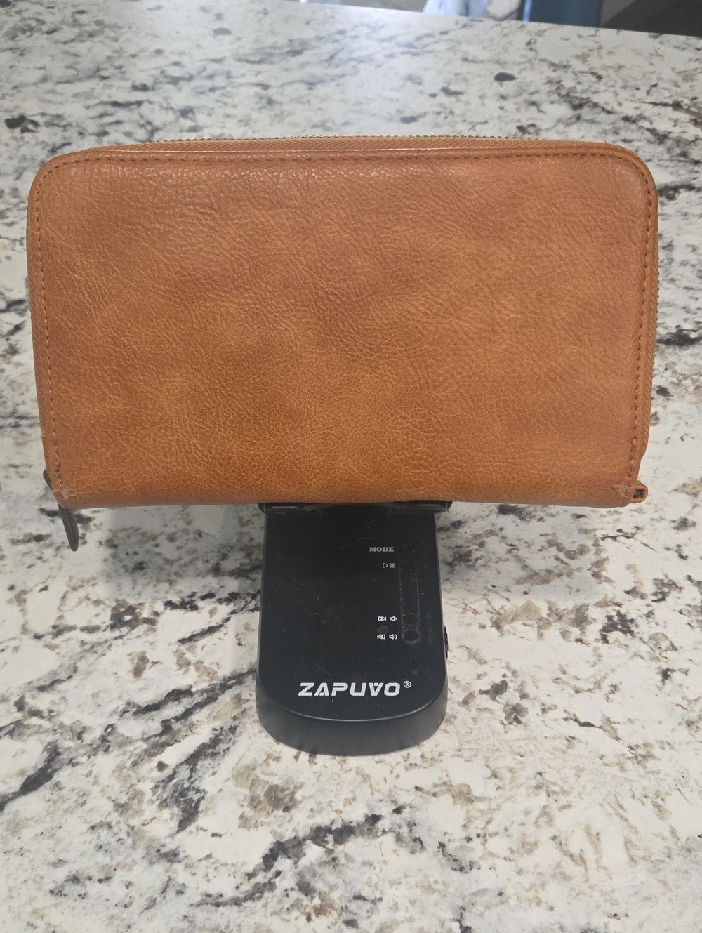 thirty-one Tan Zippered Leather Wallet Clutch